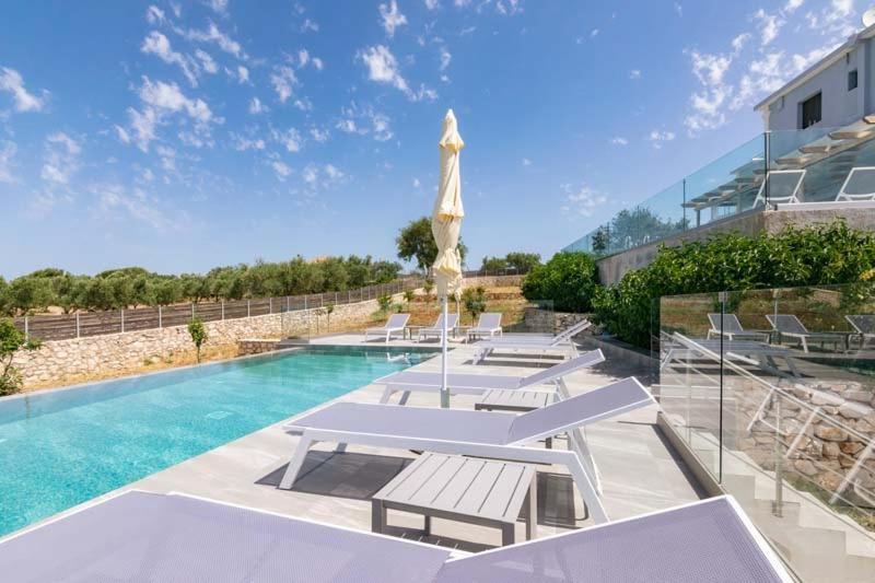 Alonaki Apartments Agios Leon 외부 사진